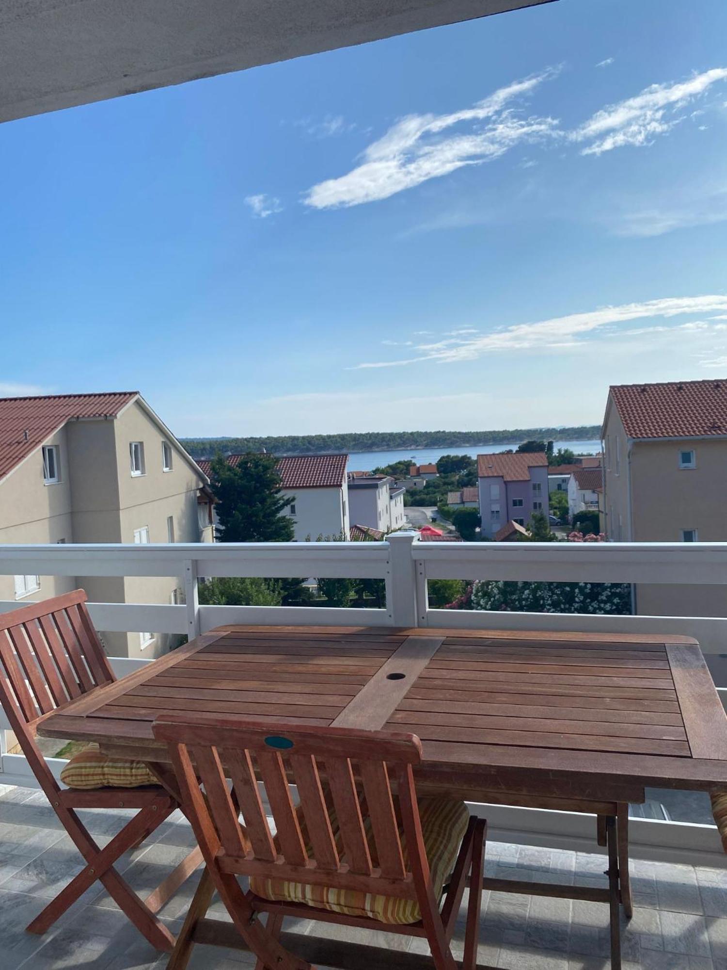 Apartments Olea 라브 외부 사진