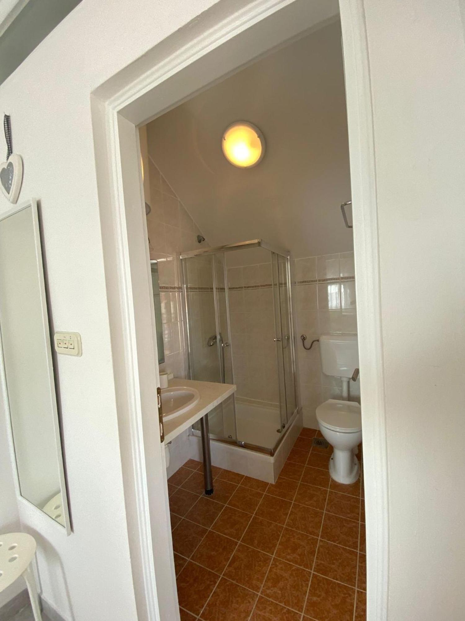 Apartments Olea 라브 외부 사진