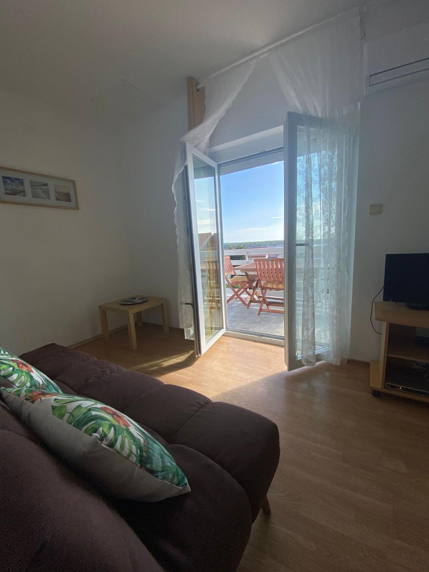 Apartments Olea 라브 외부 사진