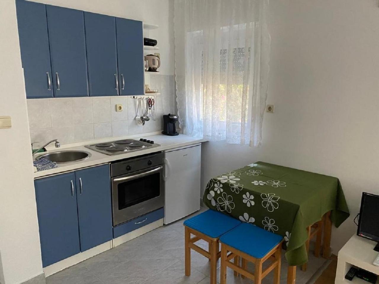 Apartments Olea 라브 외부 사진